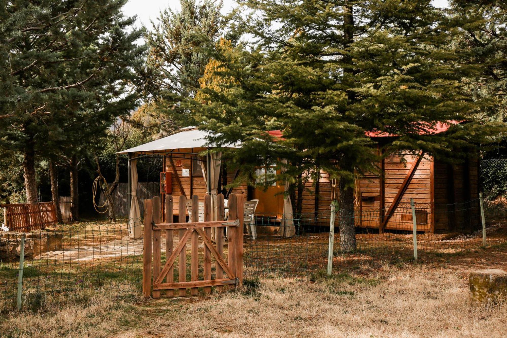Camping Castillo de Loarre Esterno foto