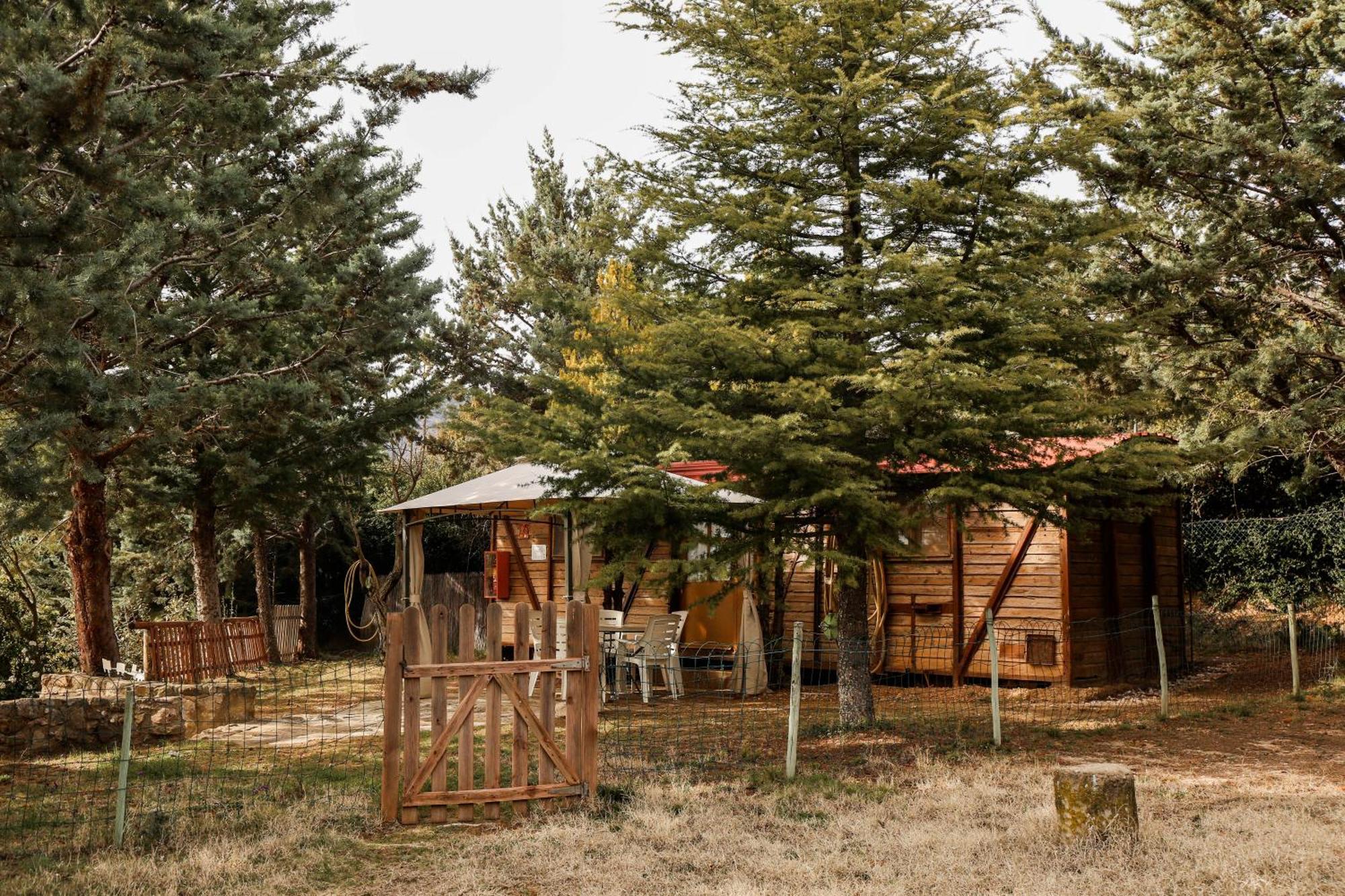 Camping Castillo de Loarre Esterno foto