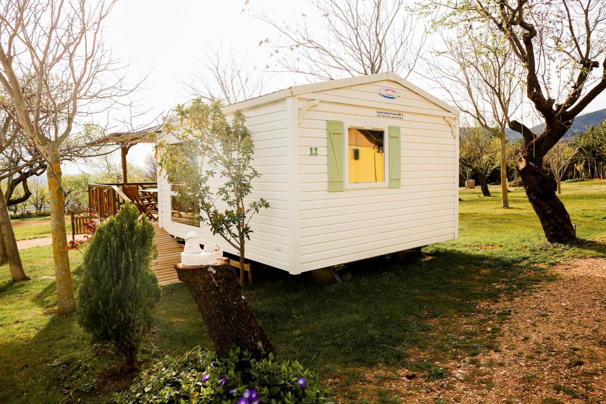 Camping Castillo de Loarre Esterno foto