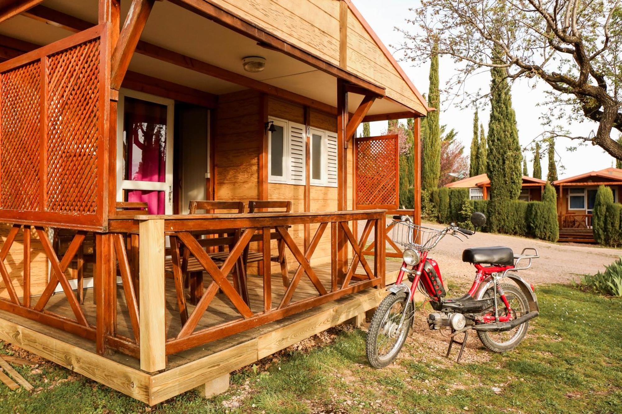 Camping Castillo de Loarre Esterno foto