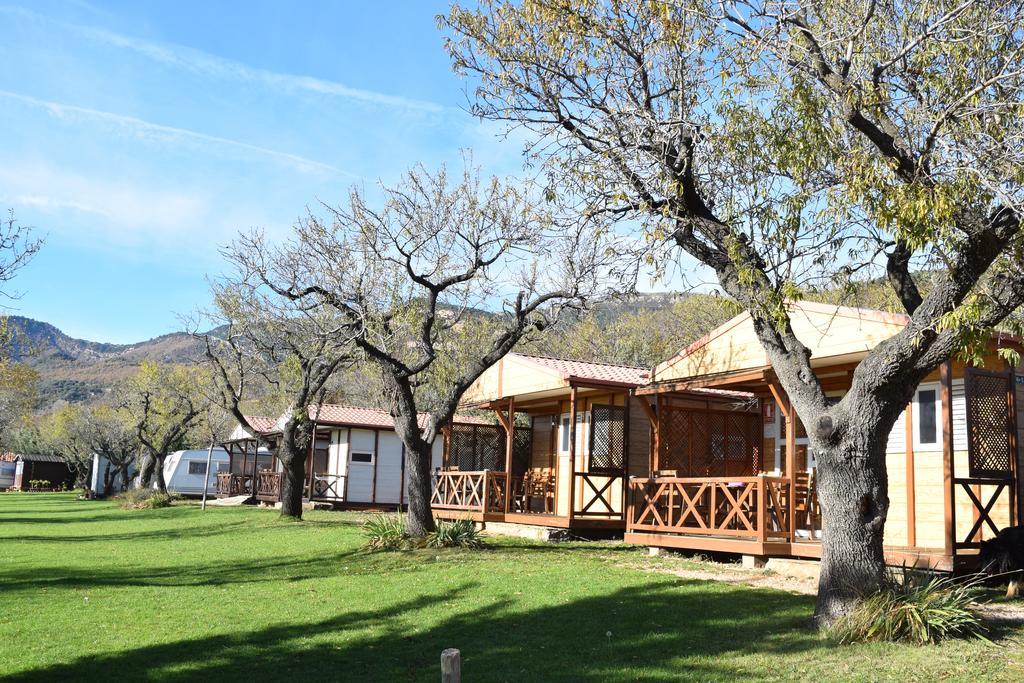 Camping Castillo de Loarre Esterno foto